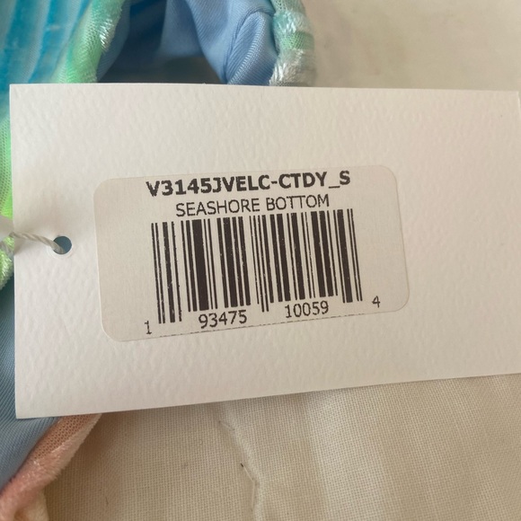 Dippin Daisys NWT never worn. tie-die velour two-piece bathing suit sz S. - Picture 13 of 13